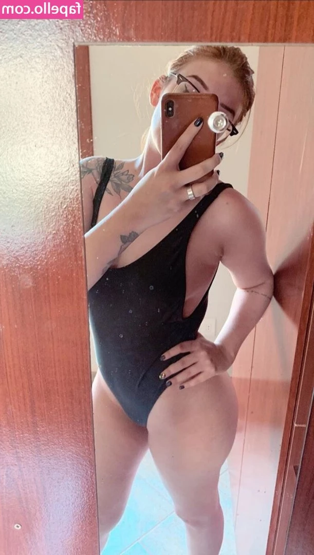 Callmejeh - I'm in the shower 🚿 with my bare breasts🥵🥰😍😋🔞 Do