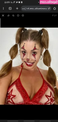 Julia Ferronato [ julia-ferronato ] - Just a tease...