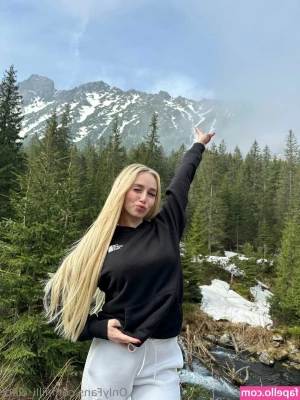 lilli.clark [ lilli-clark ] - Another view