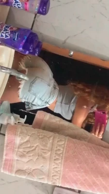 Cyellen.alexandra [ cyellen-alexandra ] - This would be stuck in your mind for some time!😏