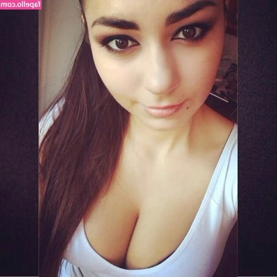 Helga Lovekaty [ helga-lovekaty ] - Filmed my first time with @girthmasterr and his cock definitely lived
