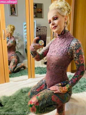 Tattoobutterfly - Dont make me play with my pussy all alone. I'm o bored and horny.