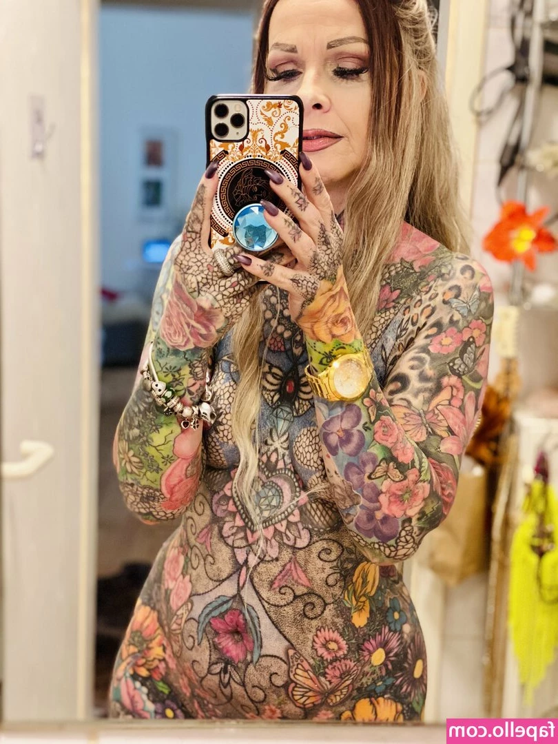 Tattoobutterfly - I've been classified as the biggest slut on OF😋😍