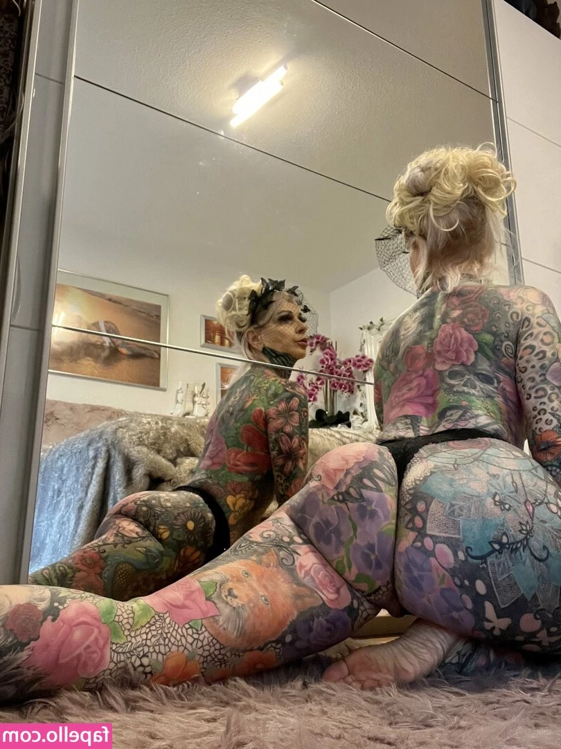 Tattoobutterfly - Hope everyone has a tittyful Tuesday