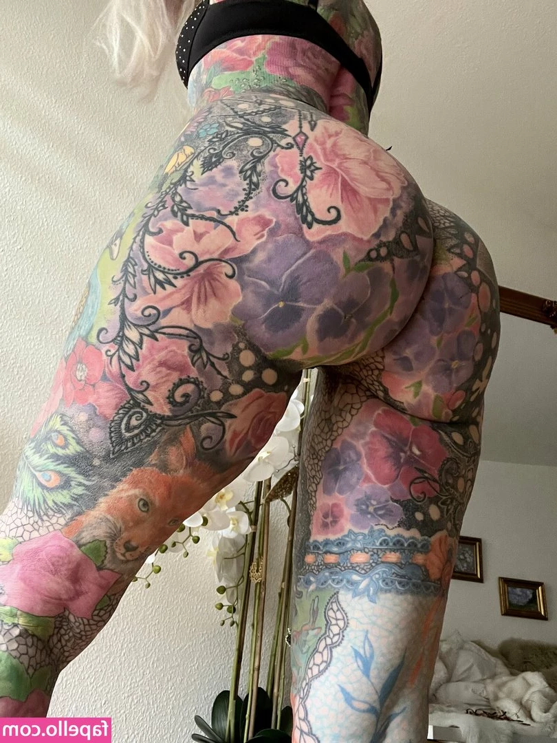 Tattoobutterfly - I don’t have a dirty mind. I have a sexy imagination.😈