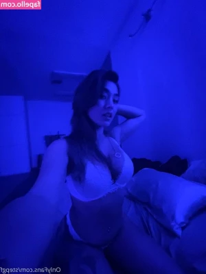 stepgf - Maybe I should lose the bottoms also