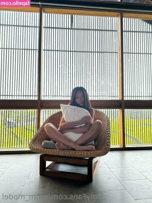 asian_model [ asian-model ] - It s Flexible Friday will you help stretch me out