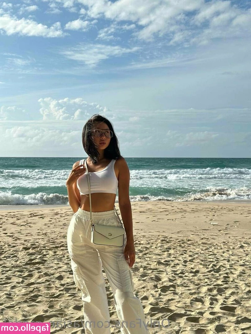 asian_model [ asian-model ] - Only my hottest content is uploaded to only fans
