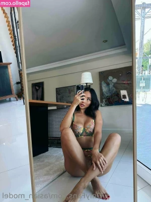 asian_model [ asian-model ] - Sunshine and Mai Thai 🍹