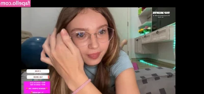evaanna - Baby I have NEW videos to upload with my new toy, swipe to see what