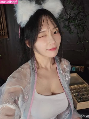 asmr_nara [ asmr-nara ] - I taste so good 🥰😘