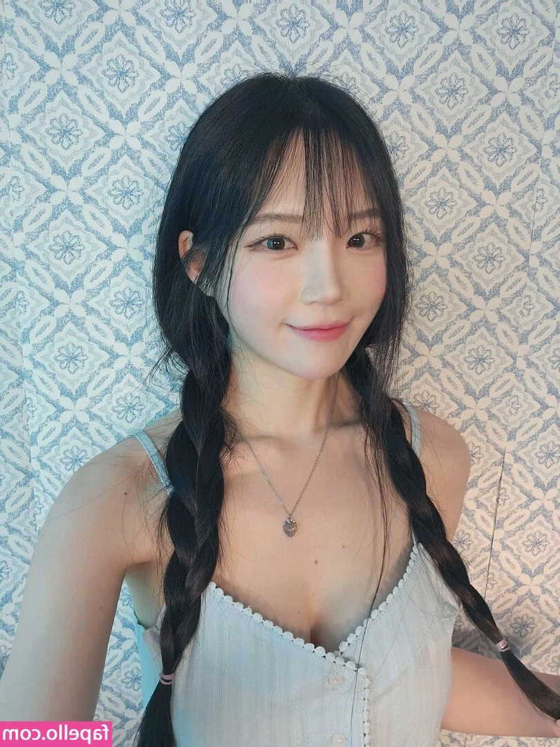 asmr_nara [ asmr-nara ] - What’s up folks?