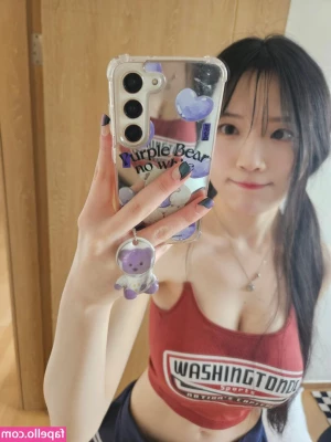 asmr_nara [ asmr-nara ] - I’m all about tan lines this summer. 🥵