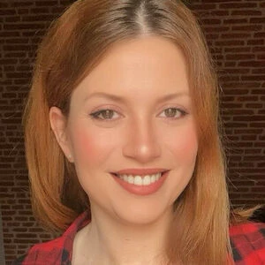 Anya Lecoq