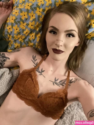 Nikki_Spillz [ nikki-spillz ] - Do you like titjobs? Ask me for this 10 minutes one 😈🤤💦