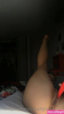 Hellojewels - Scrunched 👣