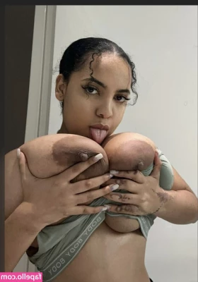 Thegirlinred0 - Cum and get it part 1