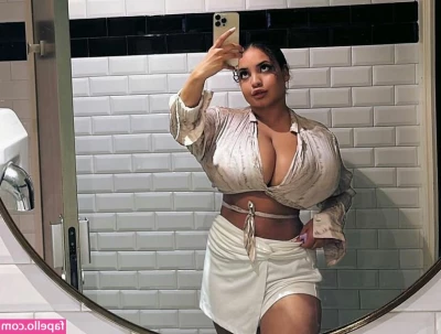Thegirlinred0 - Bathroom Mirror Solo