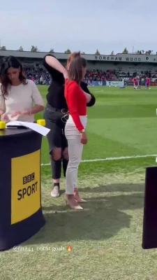  [ fara-williams ] - Un rico baño y a dormir   Linda noche