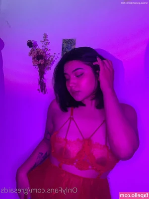 gresaids - pillow humping, dreaming of you! video coming your way in a couple