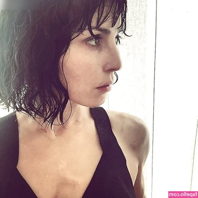 Noomi Rapace [ noomi-rapace ] - I was just chilling in the hot tub WHEN SUDDENLY A PAIR OF