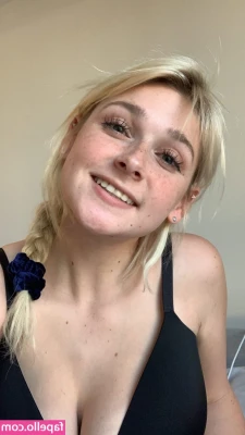 chrissycanthearyou - Good morning