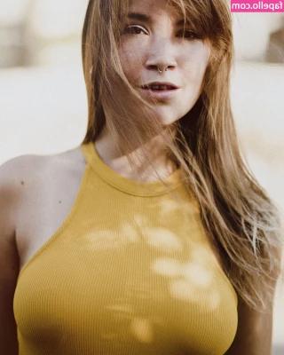 Florencia Decall [ florencia-decall ] - I don’t think I posted this if I did forgive me