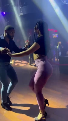 Amanda Carvalinda [ amanda-carvalinda ] - If you listen carefully you can hear how juicy my cunt is