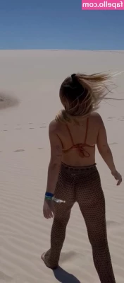 Vihh Tube [ vihh-tube ] - Public flashing 😛😛