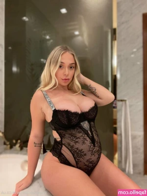 Becca Marie [ becca-marie ] - Now accepting late birthday Christmas funds xoxo