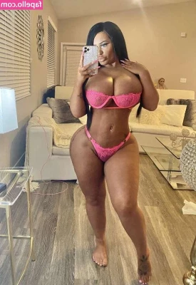 Brandi Bae [ brandi-bae ] - Sunday Selfies 😘  Who’s ready for another week closer to