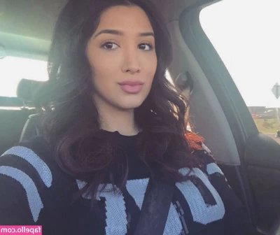 Brenda Vanesa [ brenda-vanesa ] - Give me som attention