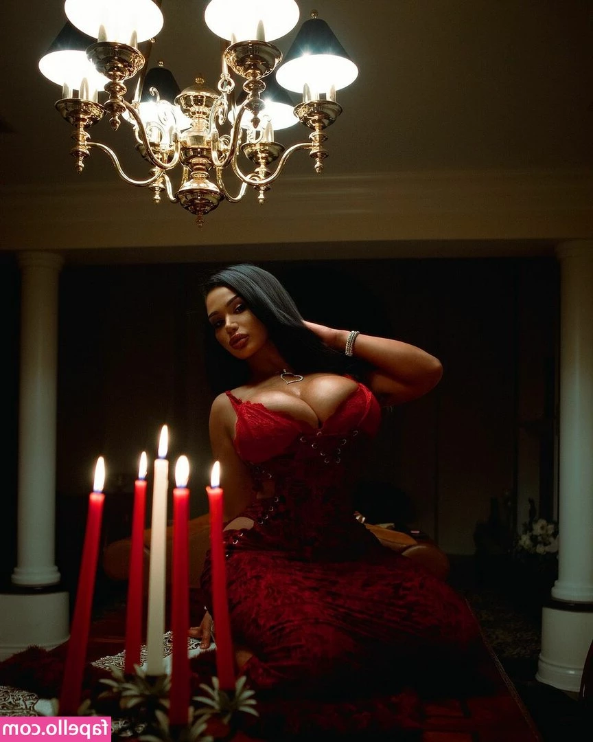 Carmela Habibi [ carmela-habibi ] - When I take such hot photos   feeling like hot flirting  just the