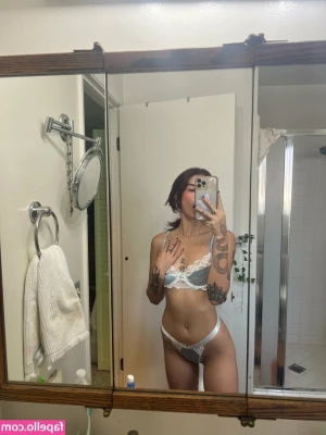 Coziebae - Cumming your way soon🍑 Like Trap Beckham says🎶Little Booties part 1