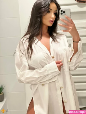 alyssia_kent [ alyssia-kent ] - It s almost Turkey time  Try your LUCK below with my newest game 1  