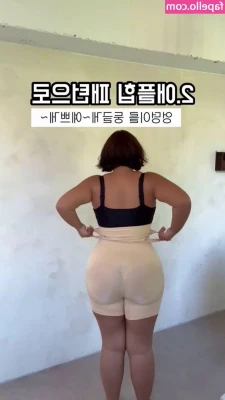 Moon Seo-byul [ moon-seo-byul ] - Good morning! Dirty Santa is eager to give you gifts 🎁 check out