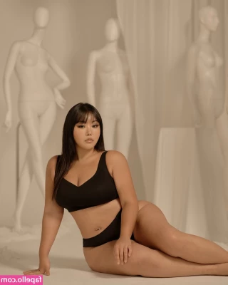 Moon Seo-byul [ moon-seo-byul ] - It’s still all there baby 😛