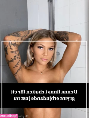 josefins - leave a tip I ll lift my shirt in your DM