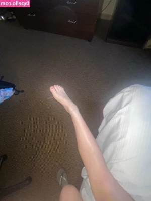 Rachel Sennott [ rachel-sennott ] - I m a lucky girl