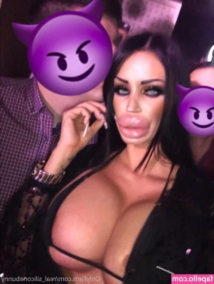 real_siliconebunny [ real-siliconebunny ] - ARE YOU UP FOR THIS PUSSY DADDY? Teach me all kind of things because