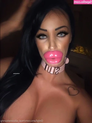 real_siliconebunny [ real-siliconebunny ] - New toys   New videos