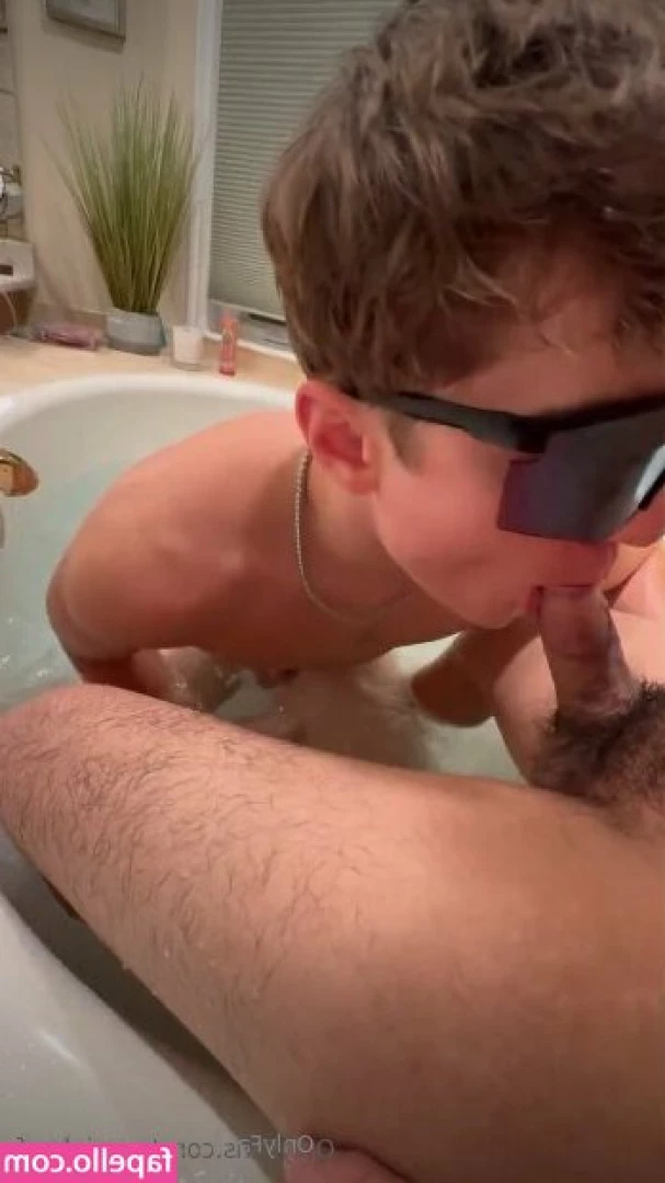 evanjakeof - A spank