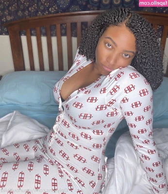 yagurlbubblez - Join me LIVE all day tomorrow starting at 11AM CST