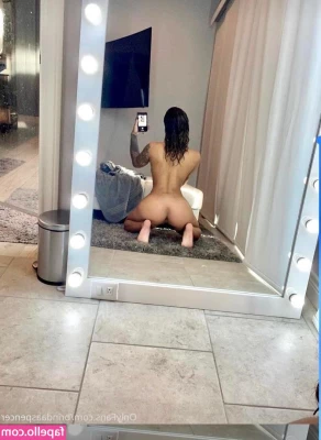 BrindaSpencer - # ✨ @maitevalf ✨Take me and make me yours 😏 This whore needs