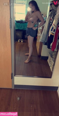 Tori_Chapman [ tori-chapman ] - Cuteness level : pretty high