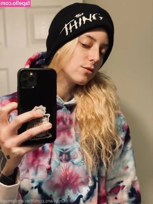 thecamdamage - Just a little bimbo kitty