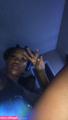 Supaaastarrr - Cum shot for cum shot  I m tipsy send in those requests I m feeling