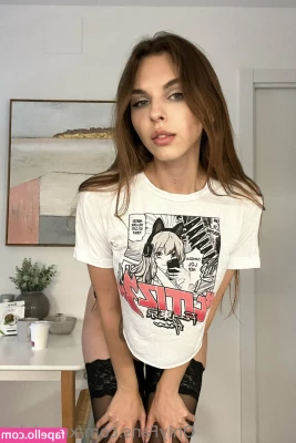 Vika Mednis [ vika-mednis ] - My lil dance cause its the weekend