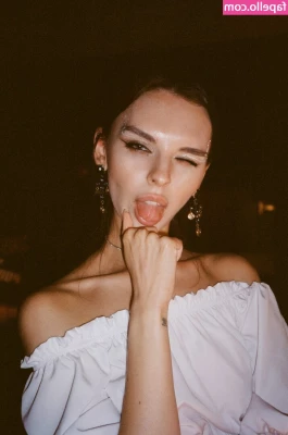 Vika Mednis [ vika-mednis ] - Still shot from a little video I made. Tip $20 to see the video 😉