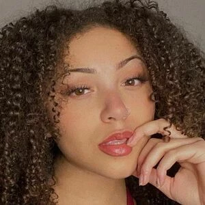 robbieyuma